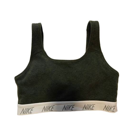 Nike sports bra - Picture 1 of 5